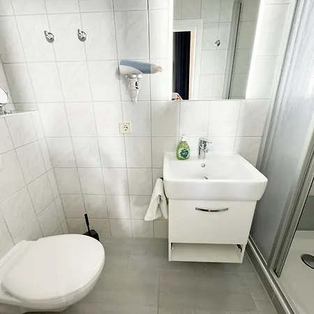 Haus Irene Sellin (Rugen)